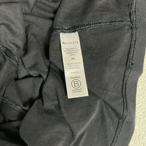 Athleta Strappy Back Yoga Tank Top Black Size XS - Picture 11 of 11